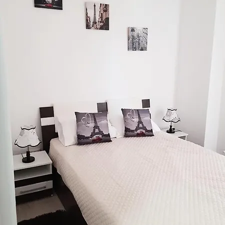 Royalsuits Apartment Mamaia